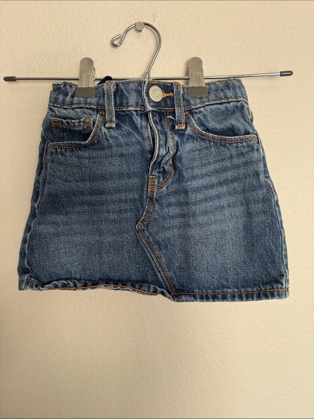 Old Navy Adjustable Waist Denim Skirt in Blue